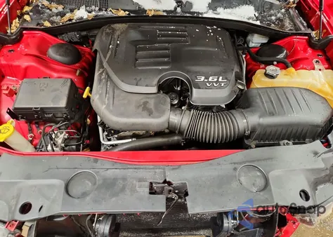 2013 Dodge Charger Sxt z USA, uszkodzony, nr VIN 2C3CDXJG0DH555753